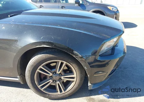 2012 Ford Mustang V6 Premium from USA, damaged, VIN 1ZVBP8EM4C5282582